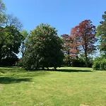 Bed & Breakfast Chateau Du Mont De