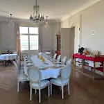 Chateau Du Mont De Guny
