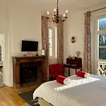 Chateau Du Mont De Bed & Breakfast Guny