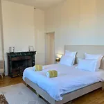 Bed & Breakfast Chateau Du Mont De
