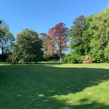 Chateau Du Mont De Bed & Breakfast 3*