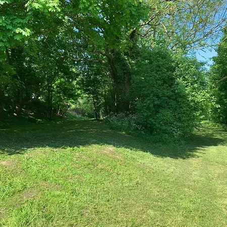 Chateau Du Mont De Guny