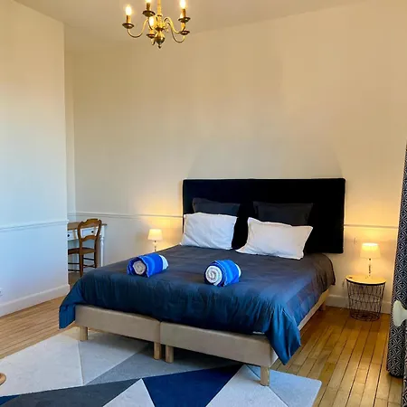 Bed & Breakfast Chateau Du Mont De