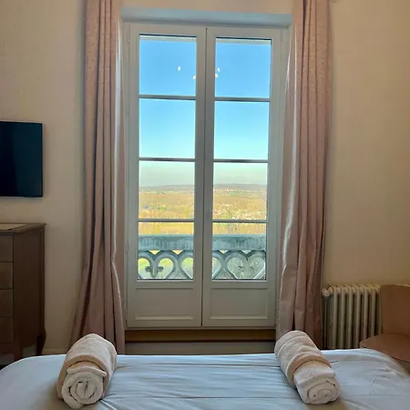 Chateau Du Mont De Bed & Breakfast Guny