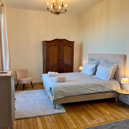 Bed & Breakfast Chateau Du Mont De